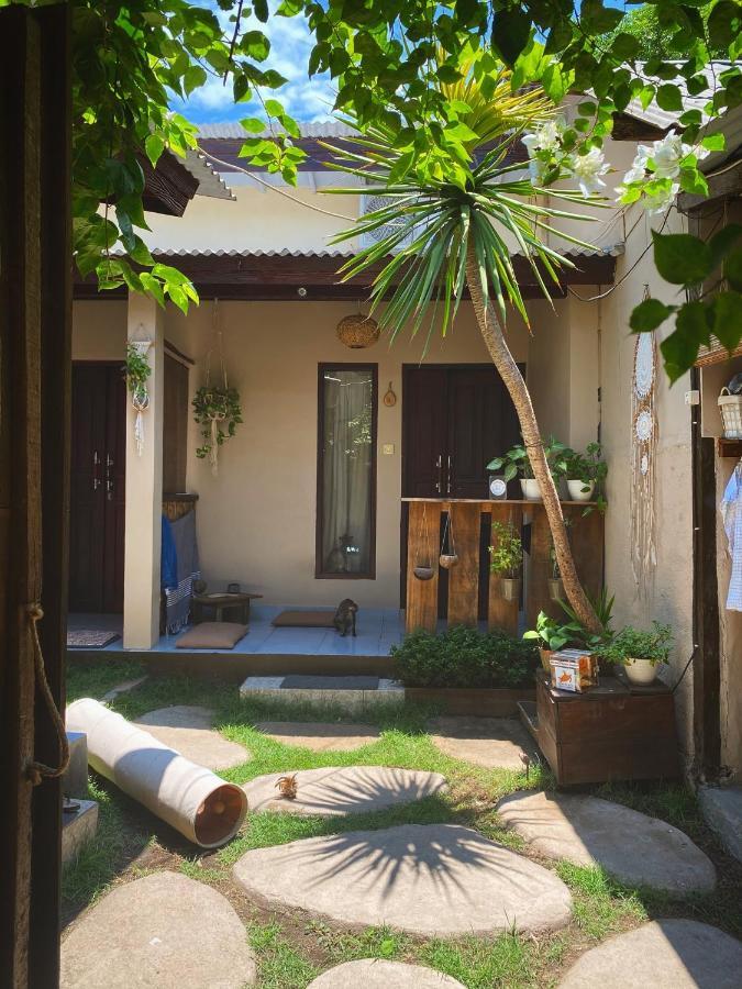 Jimador'S Homestay Gili Trawangan Esterno foto